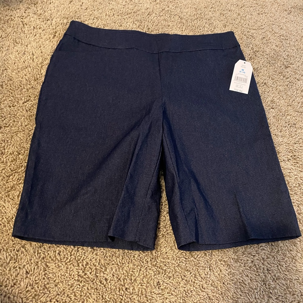 Bundle of 2 shorts - Picture 10 of 14